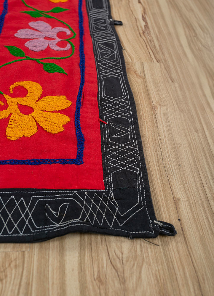 jean red and orange cotton Hand Loom Rug - Corner jean red and orange cotton Hand Loom Rug - Corner