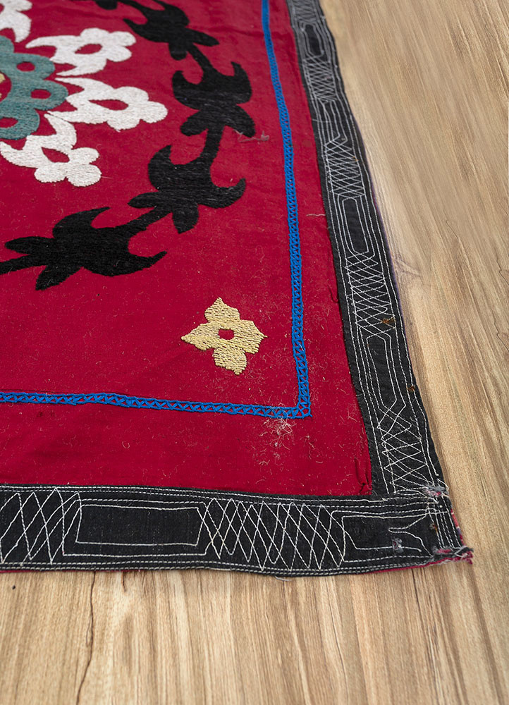 jean red and orange cotton Hand Loom Rug - Corner jean red and orange cotton Hand Loom Rug - Corner