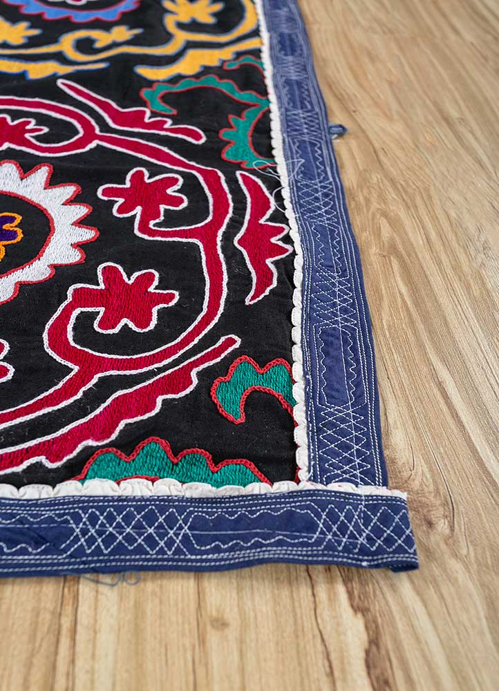 jean grey and black cotton Hand Loom Rug - Corner