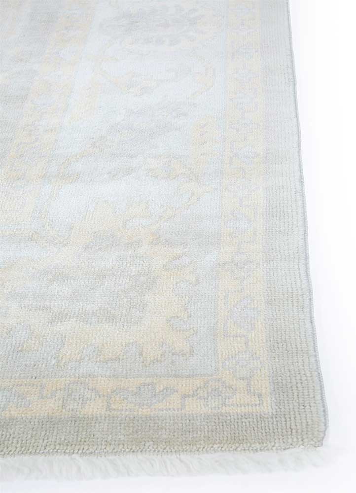 aalam green wool Hand Knotted Rug - Corner