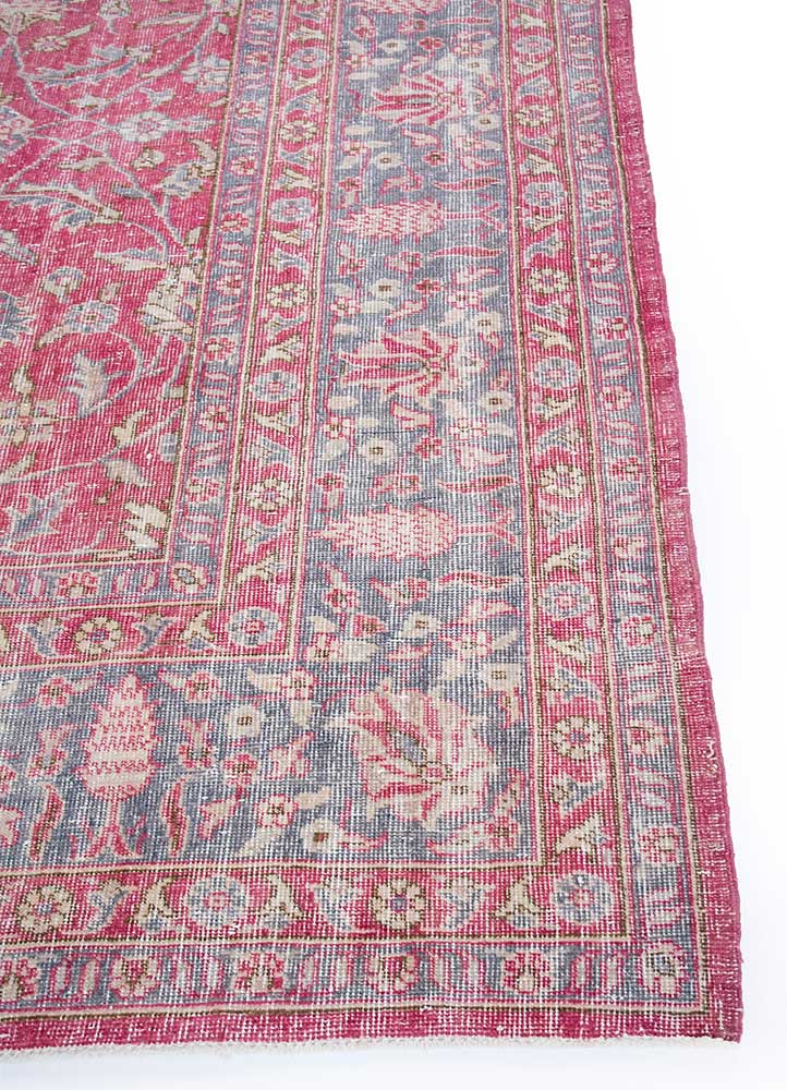 vintage red and orange wool Hand Knotted Rug - Corner