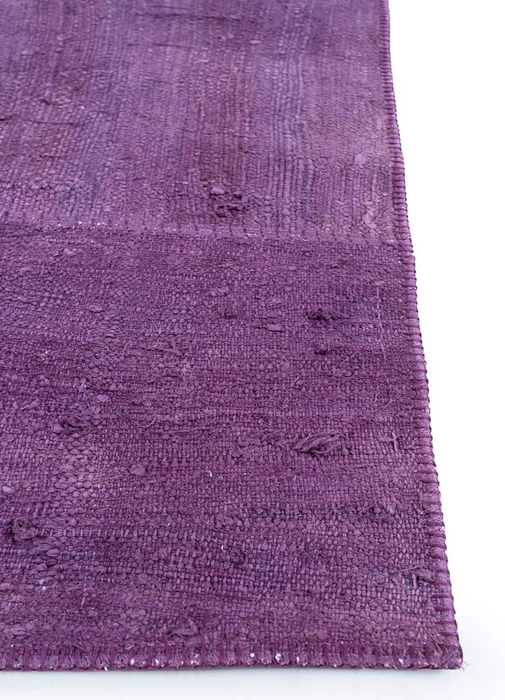 provenance pink and purple wool Hand Knotted Rug - Corner