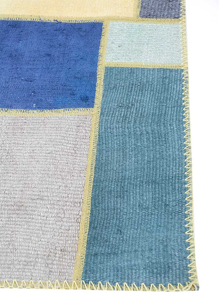 provenance multi wool Hand Knotted Rug - Corner