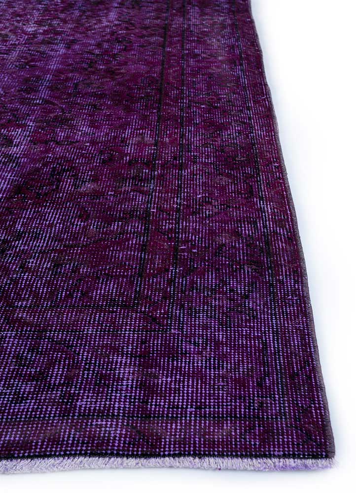 lacuna pink and purple wool Hand Knotted Rug - Corner