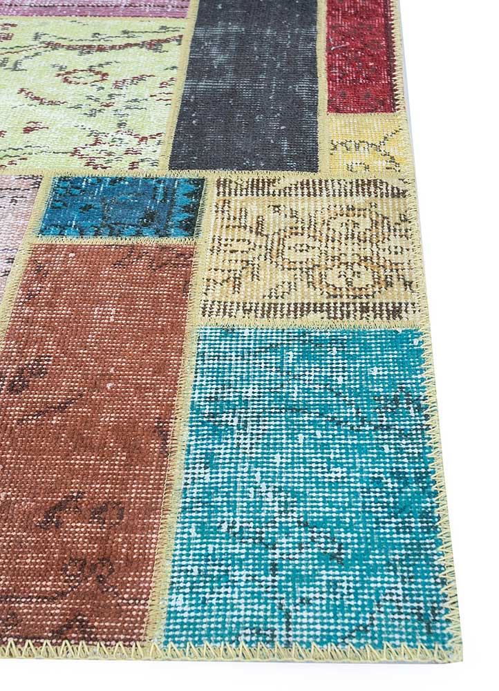 provenance multi wool Hand Knotted Rug - Corner