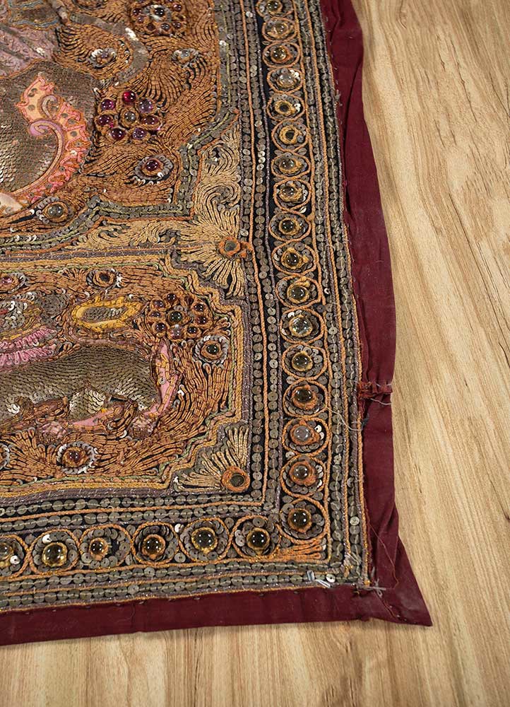 bespoke sile red and orange cotton Wall Art Rug - Corner bespoke sile red and orange cotton Wall Art Rug - Corner