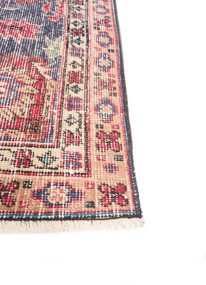 vintage red and orange wool Hand Knotted Rug - Corner