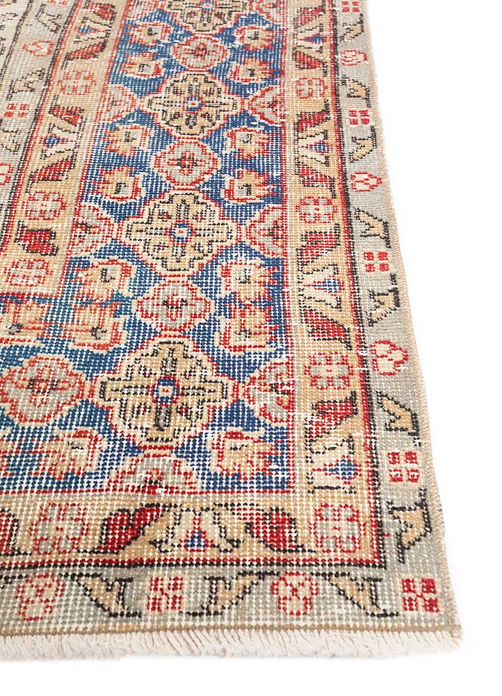 vintage red and orange wool Hand Knotted Rug - Corner