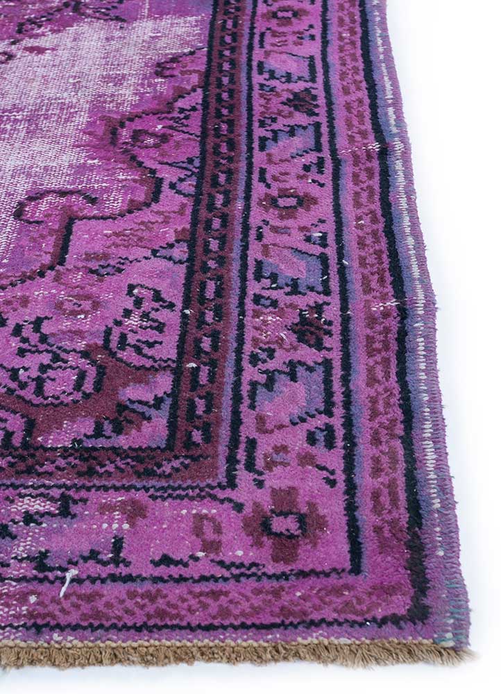 lacuna pink and purple wool Hand Knotted Rug - Corner