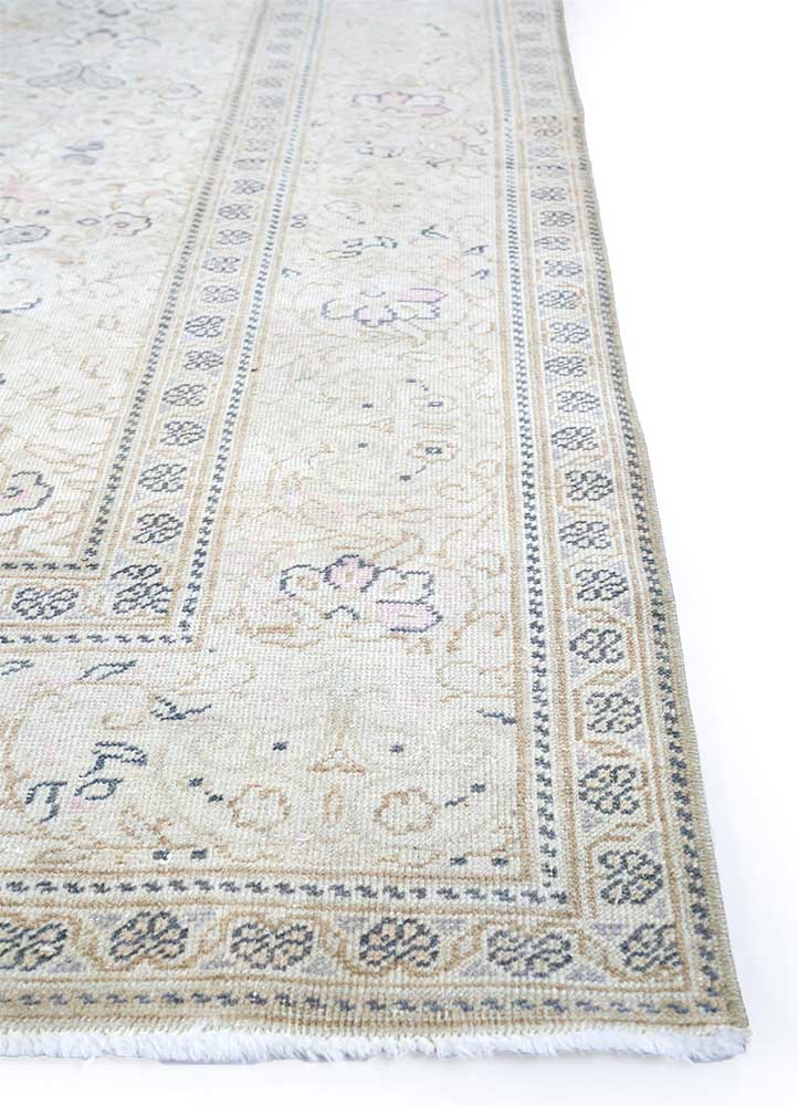 vintage beige and brown wool Hand Knotted Rug - Corner