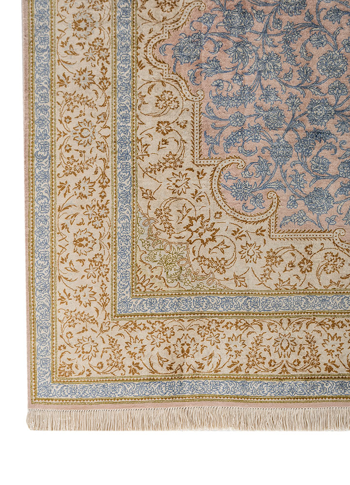 aalam ivory silk Hand Knotted Rug - Corner