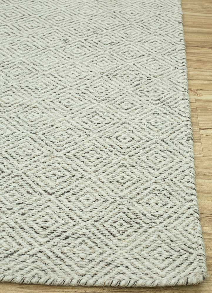 abrash ivory wool Flat Weaves Rug - Corner