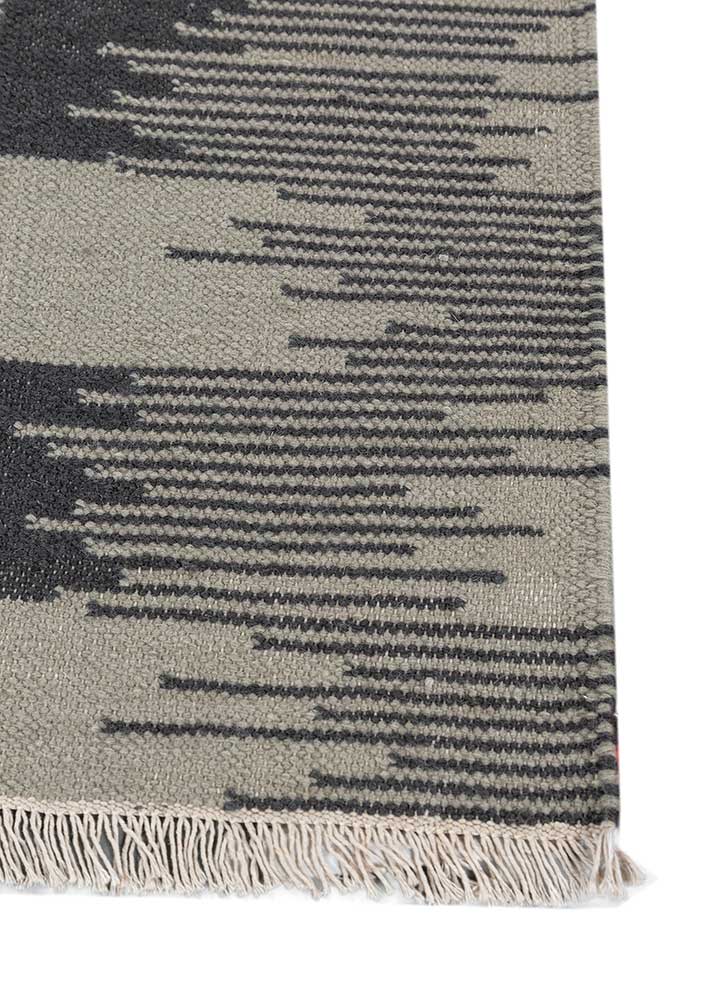 aprezo grey and black wool Flat Weaves Rug - Corner