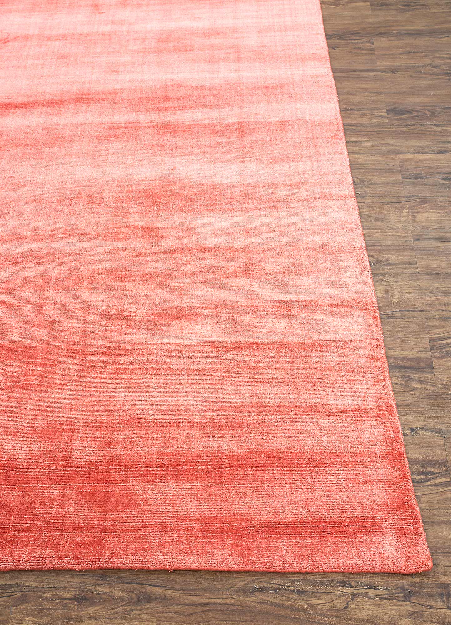 basis red and orange viscose Hand Loom Rug - Corner