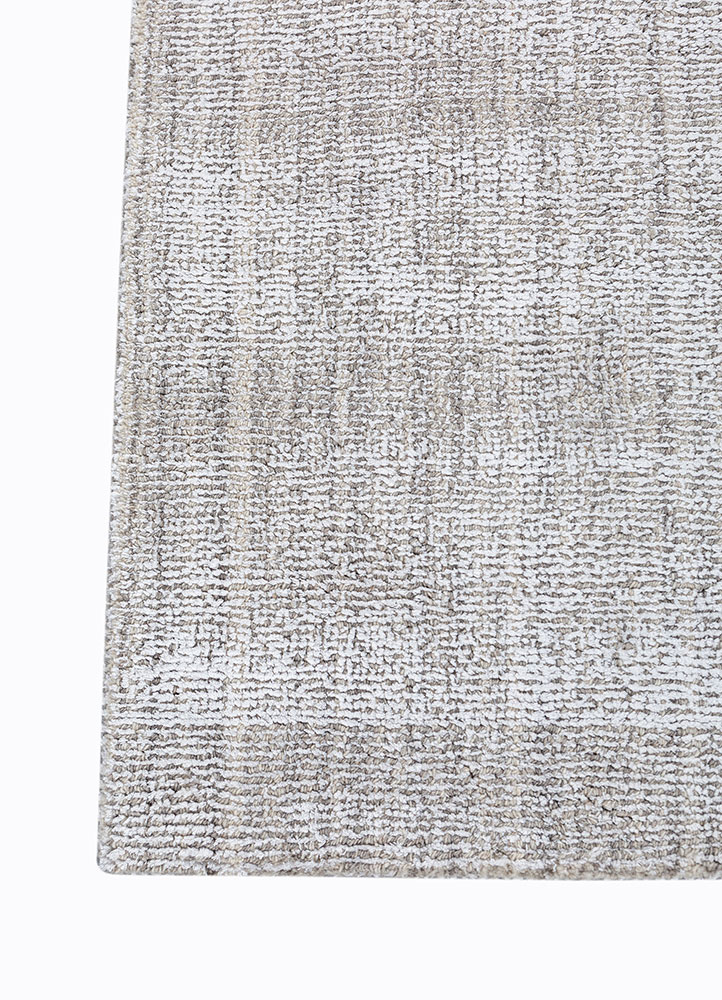 basis ivory wool and viscose Hand Loom Rug - Corner