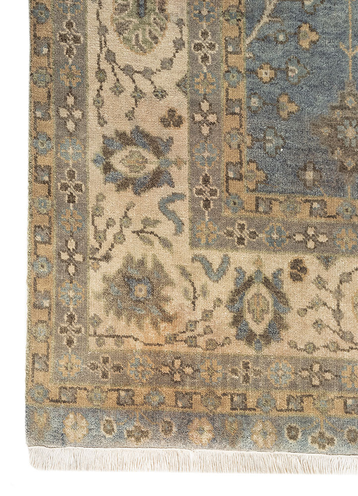 savana blue wool Hand Knotted Rug - Corner