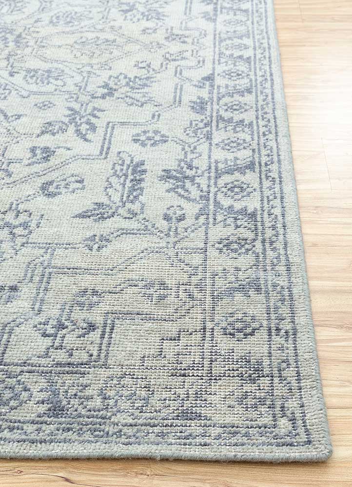 savana blue wool Hand Knotted Rug - Corner