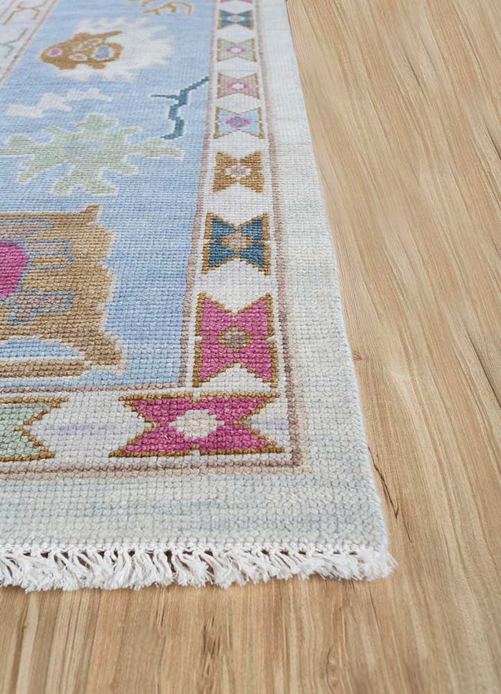 cyanna gold wool Hand Knotted Rug - Corner