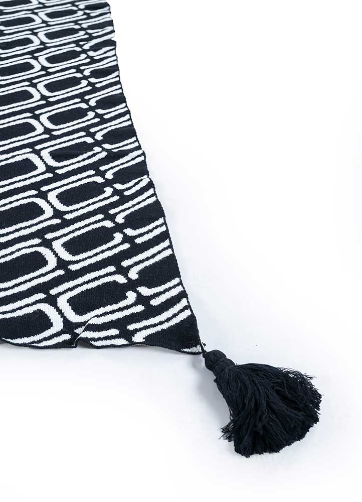 bespoke sile grey and black polyester Hand Loom Rug - Corner