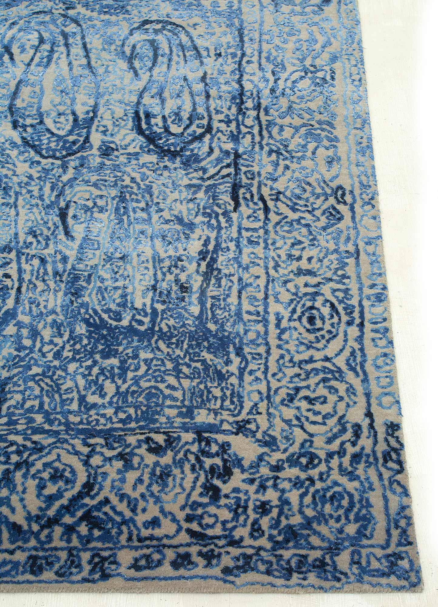 free verse by kavi blue wool and silk Hand Knotted Rug - Corner