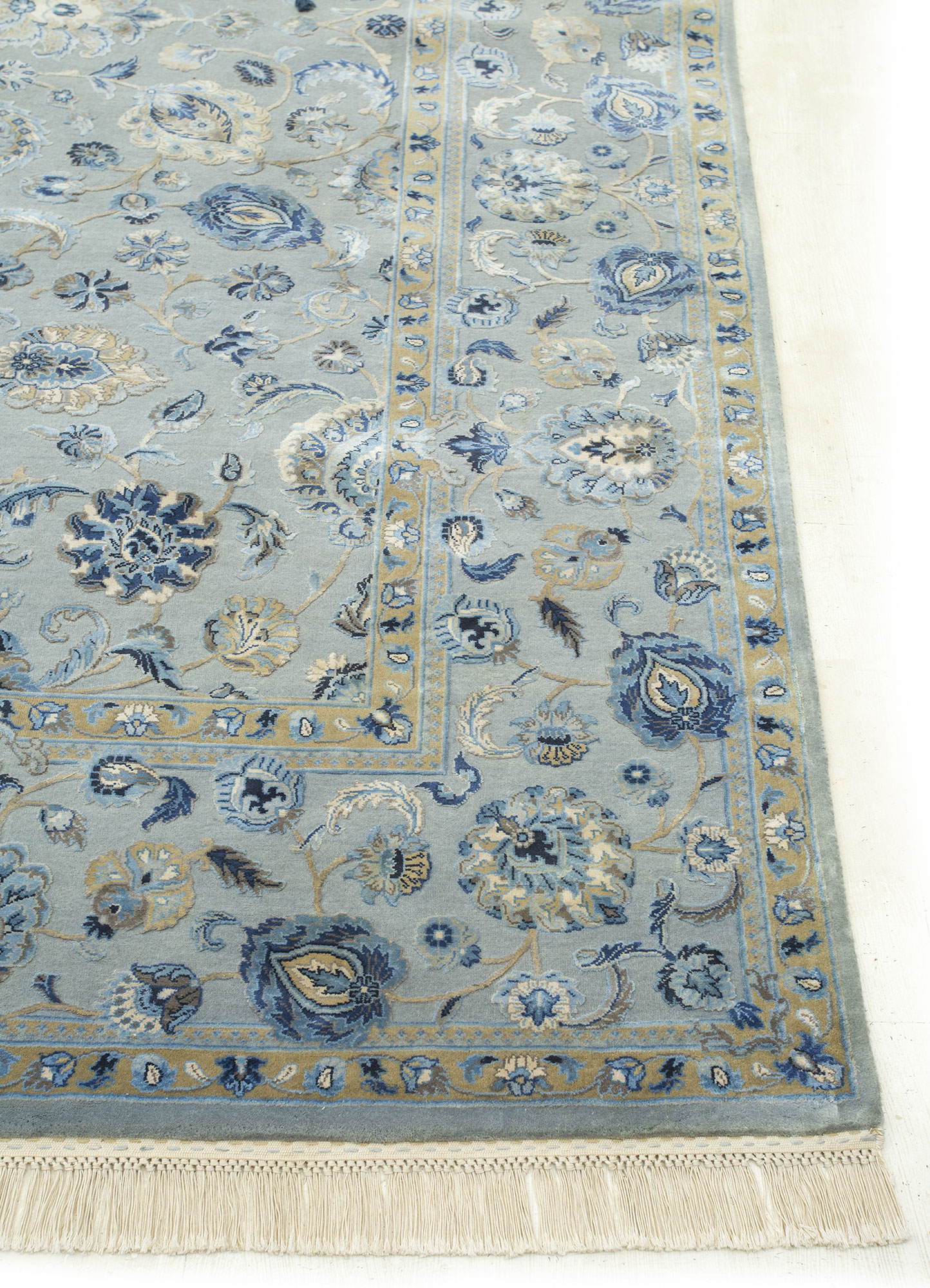 aurora blue wool and silk Hand Knotted Rug - Corner