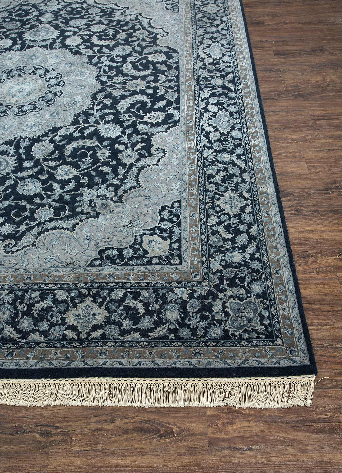 aurora blue wool and silk Hand Knotted Rug - Corner