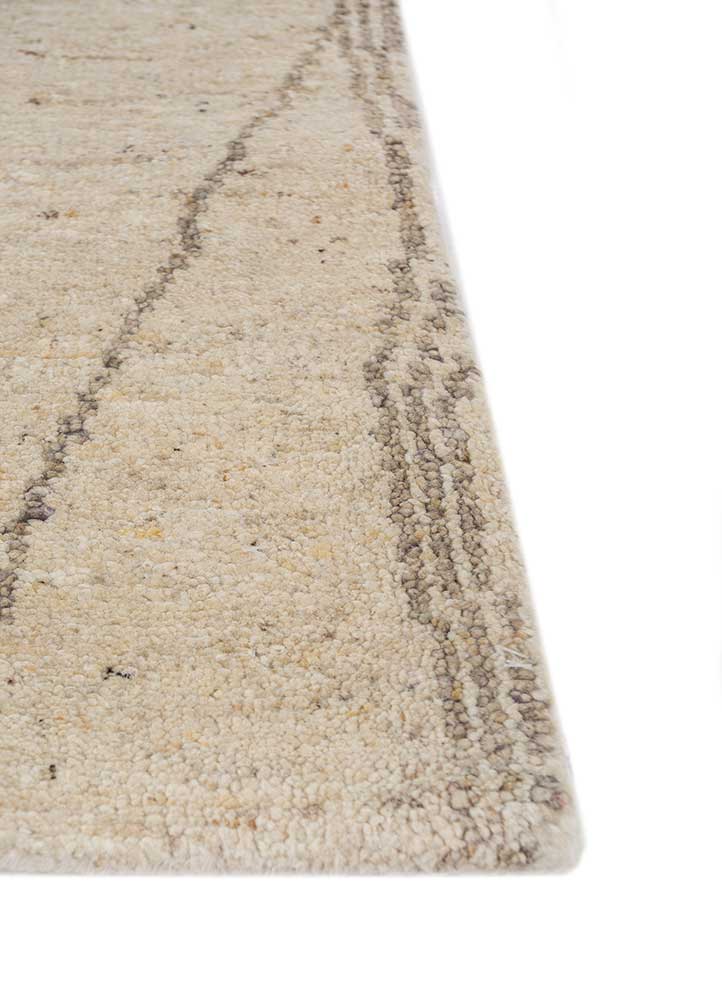 manifest ivory wool Hand Knotted Rug - Corner