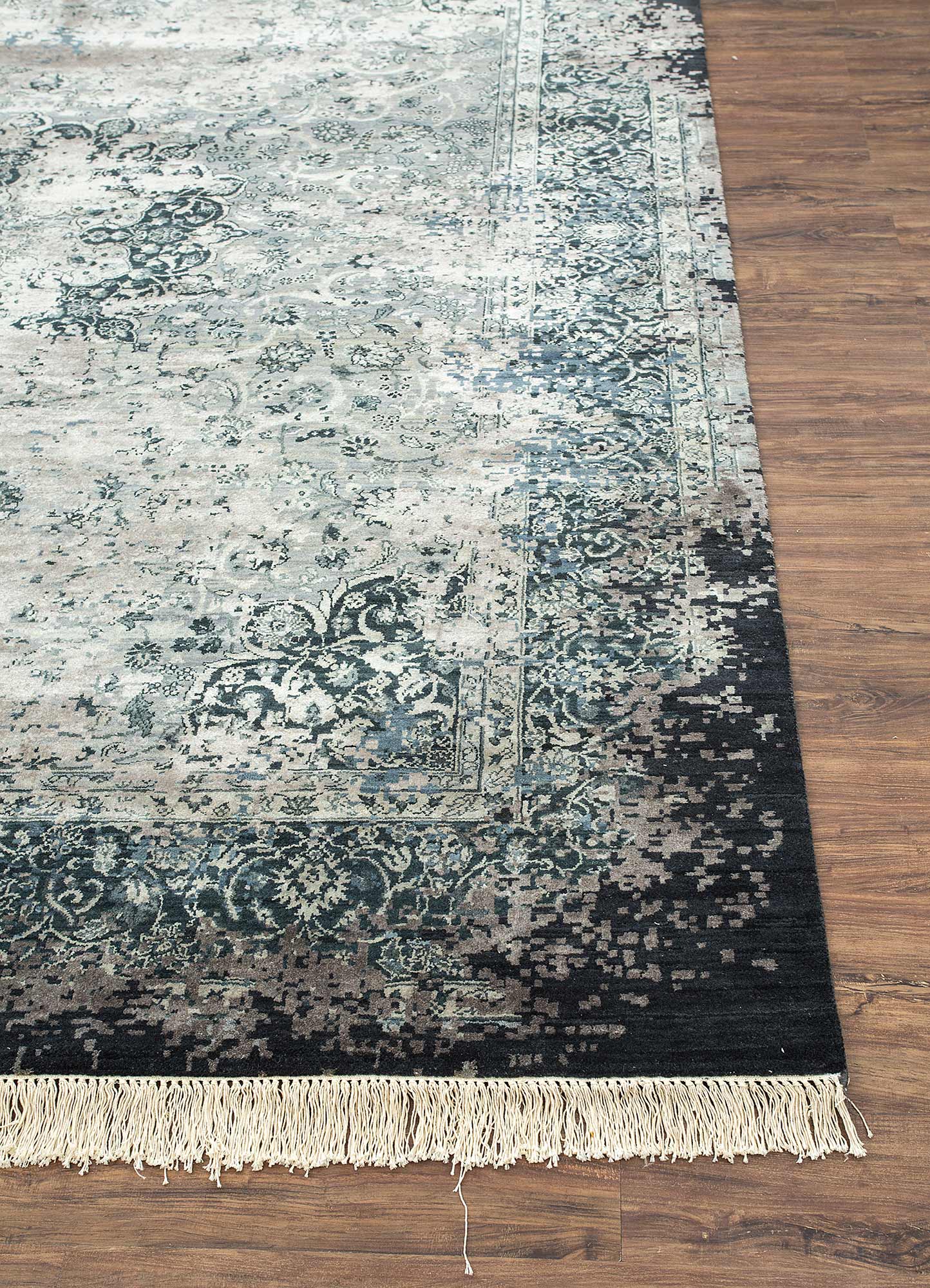 far east blue wool and silk Hand Knotted Rug - Corner