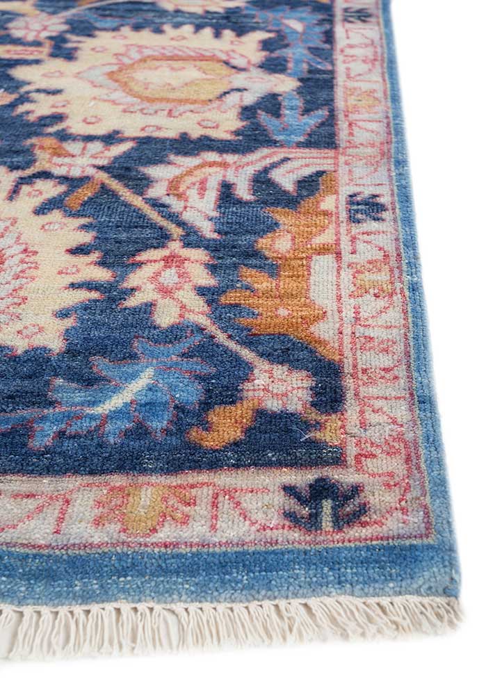 savana blue wool Hand Knotted Rug - Corner