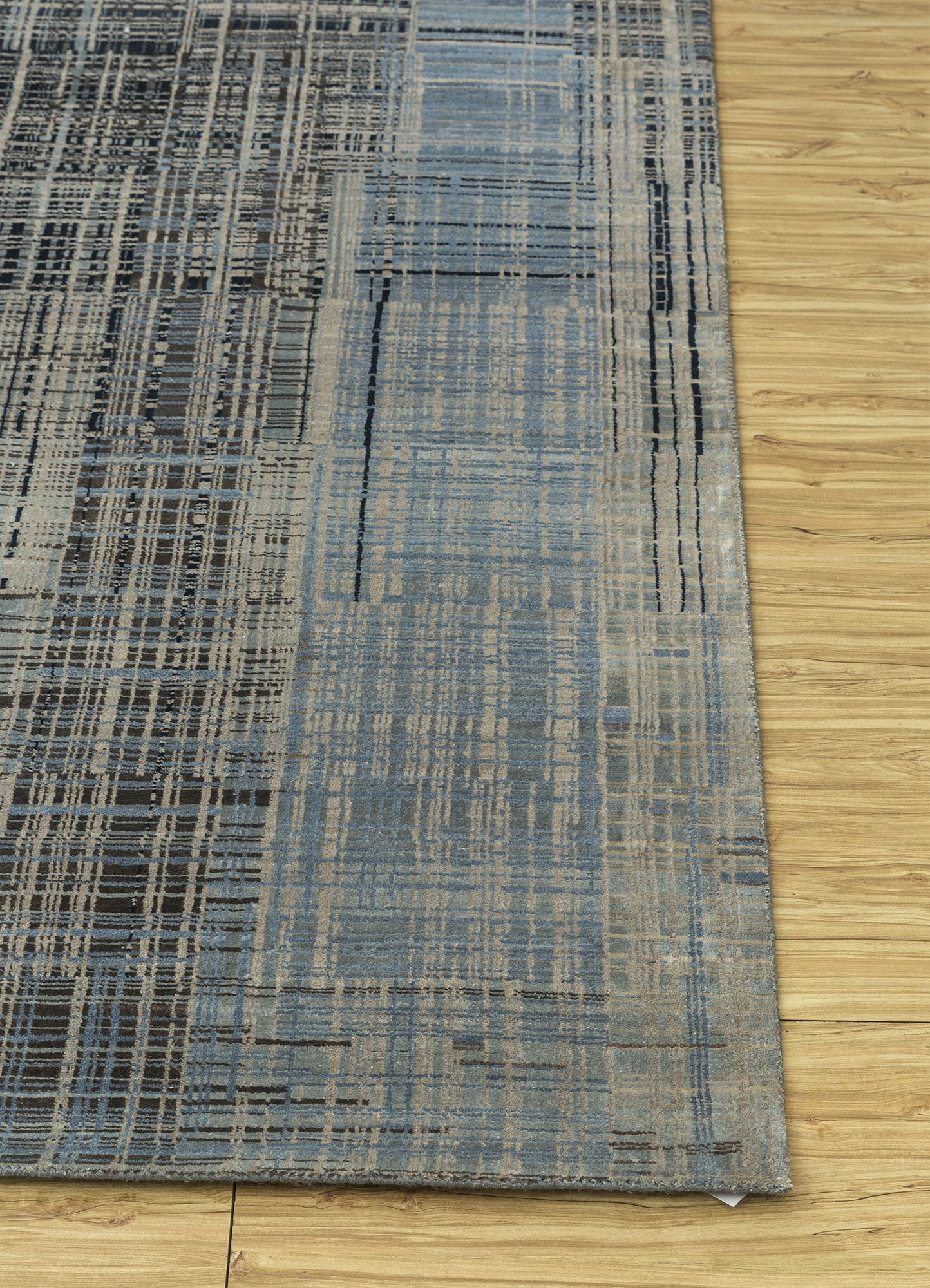 unstring by kavi blue wool and bamboo silk Hand Knotted Rug - Corner