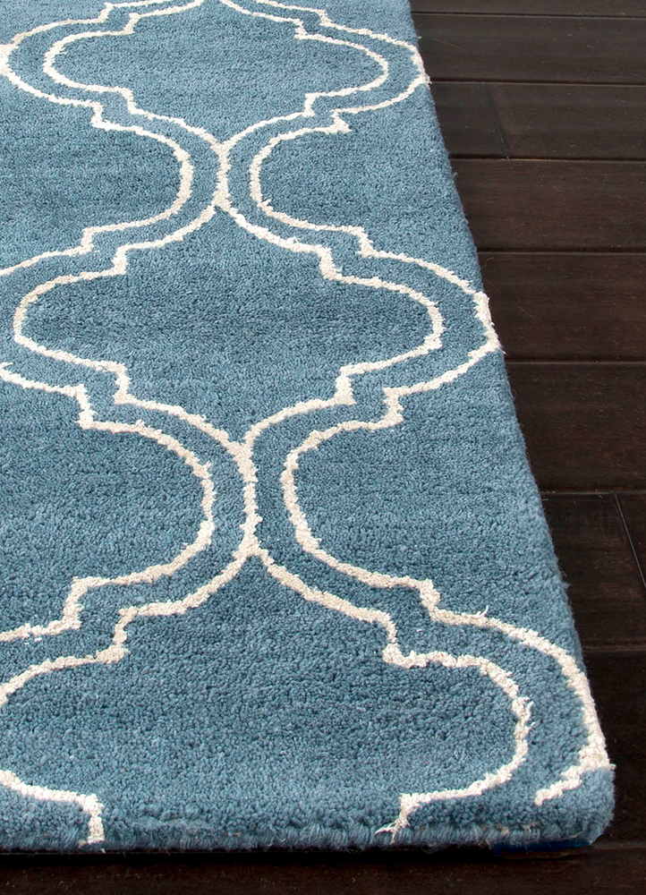 contour blue wool and viscose Hand Tufted Rug - Corner