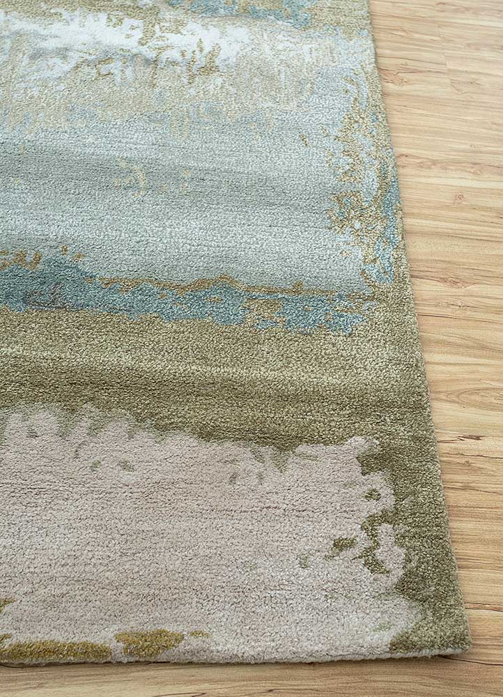 genesis green wool and viscose Hand Tufted Rug - Corner