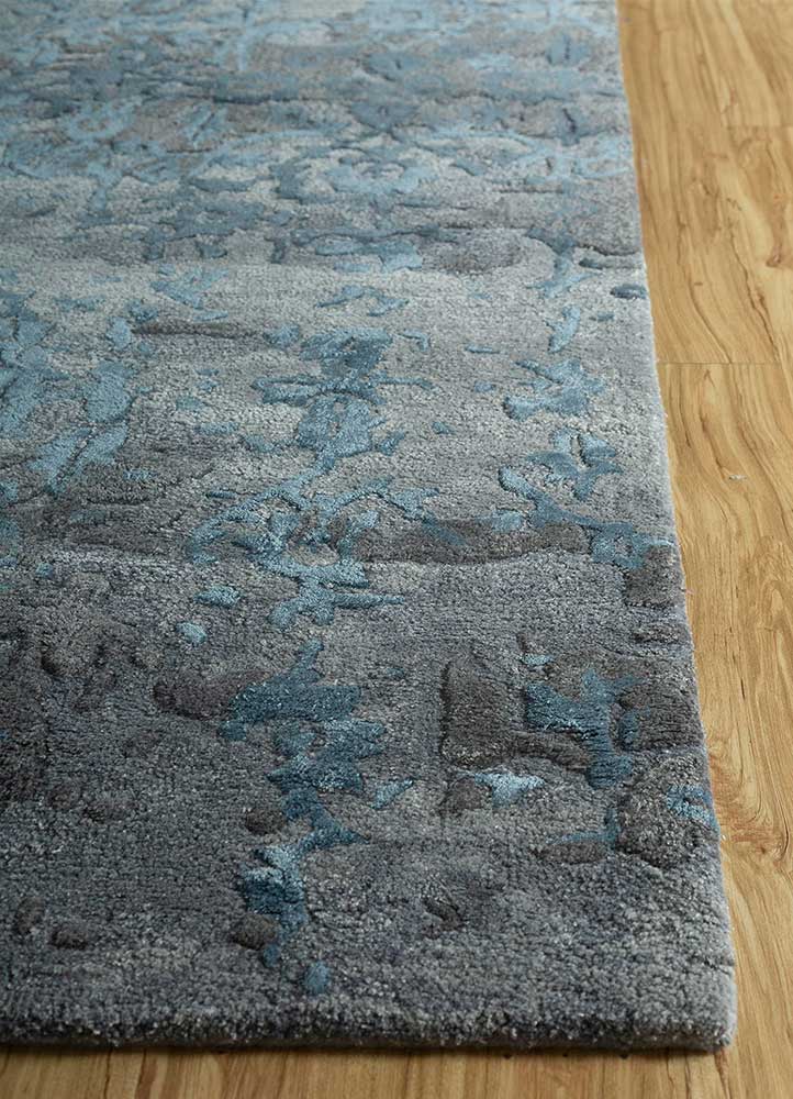 imara blue wool and viscose Hand Tufted Rug - Corner