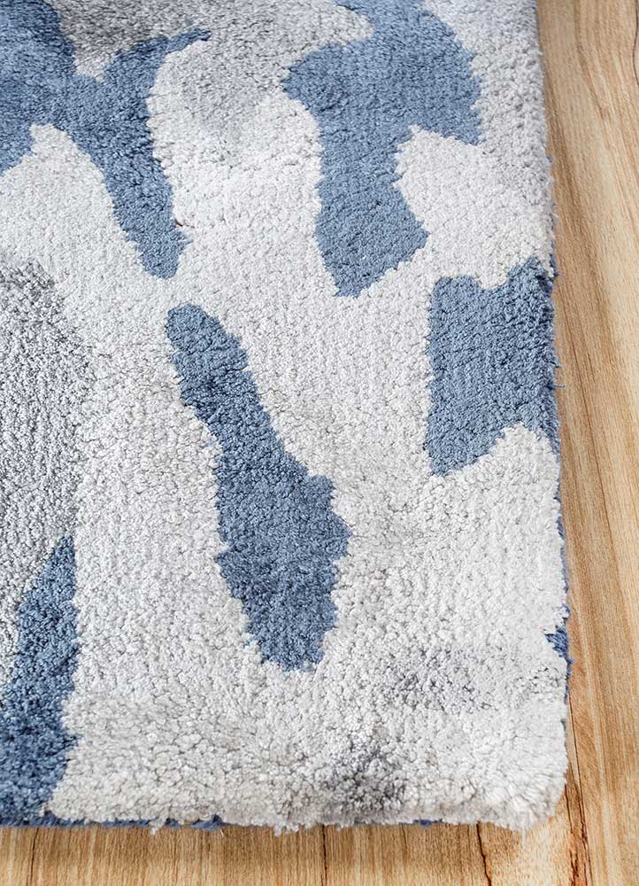 genesis blue viscose Hand Tufted Rug - Corner