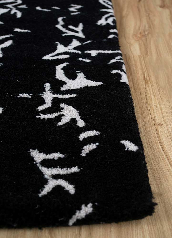 imara grey and black wool Hand Tufted Rug - Corner