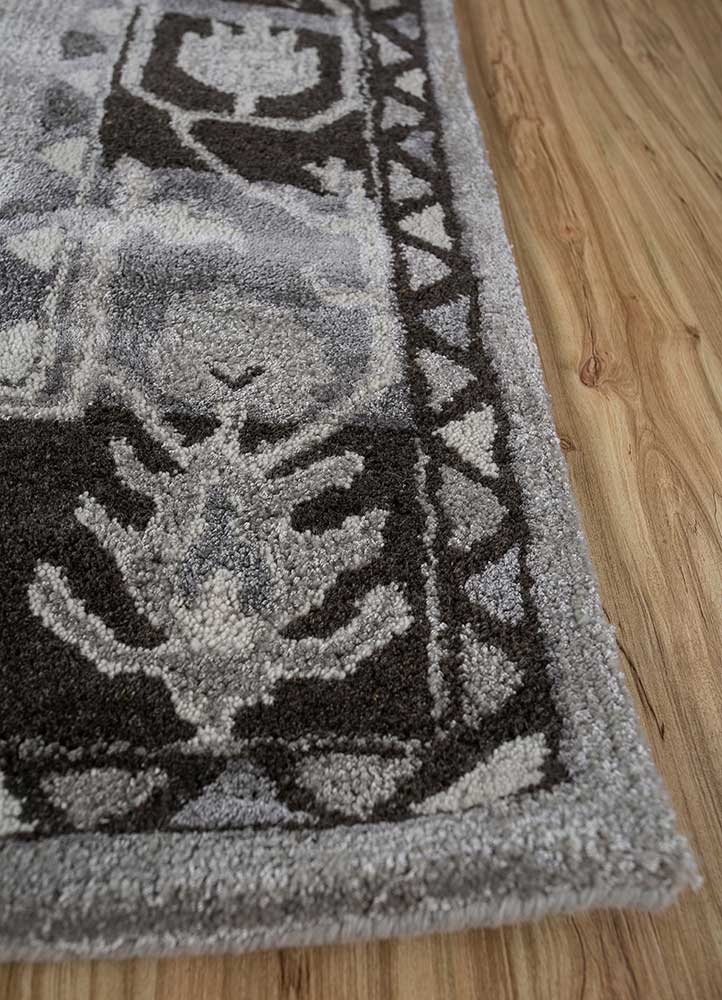 mythos grey and black wool and viscose Hand Tufted Rug - Corner