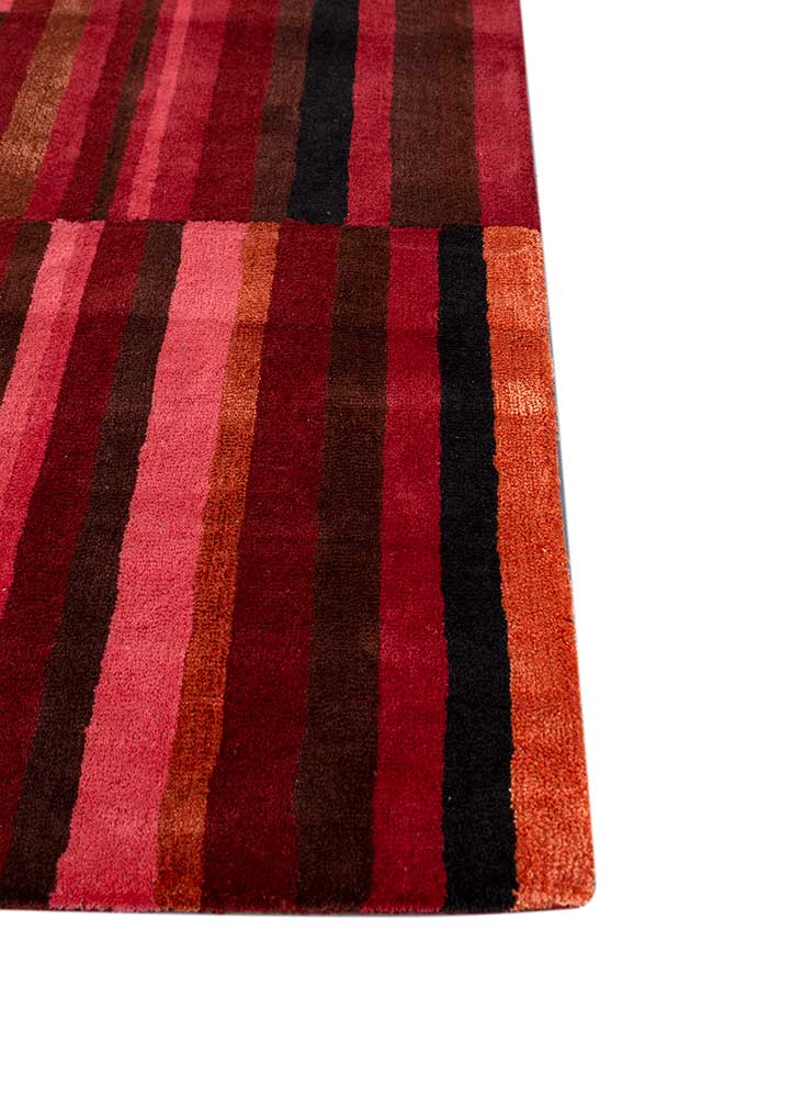 acar red and orange wool and viscose Hand Tufted Rug - Corner
