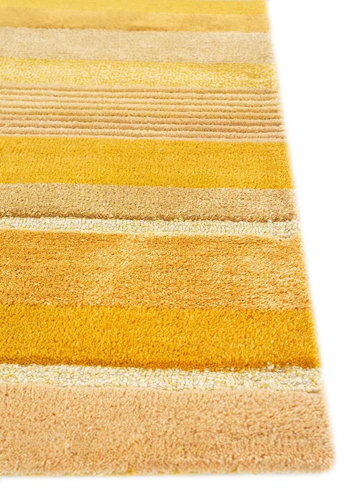 acar gold wool and viscose Hand Tufted Rug - Corner