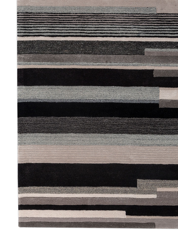 acar ivory wool and viscose Hand Tufted Rug - Corner