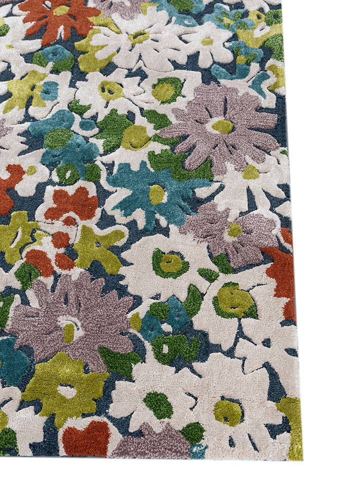 hacienda blue wool and viscose Hand Tufted Rug - Corner
