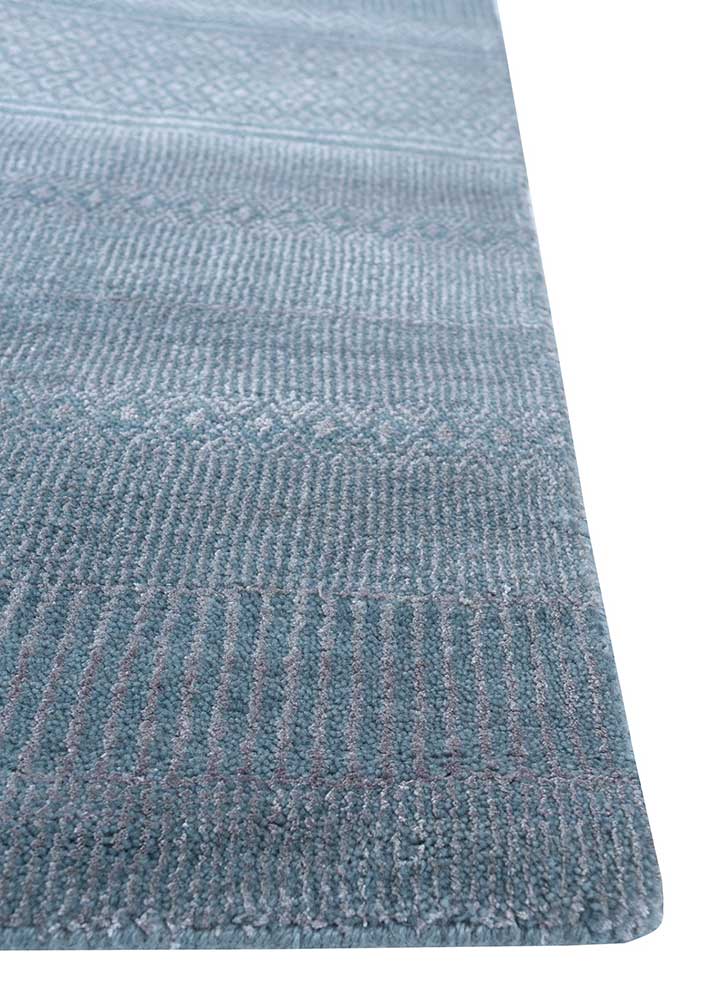 acar blue wool and bamboo silk Hand Loom Rug - Corner