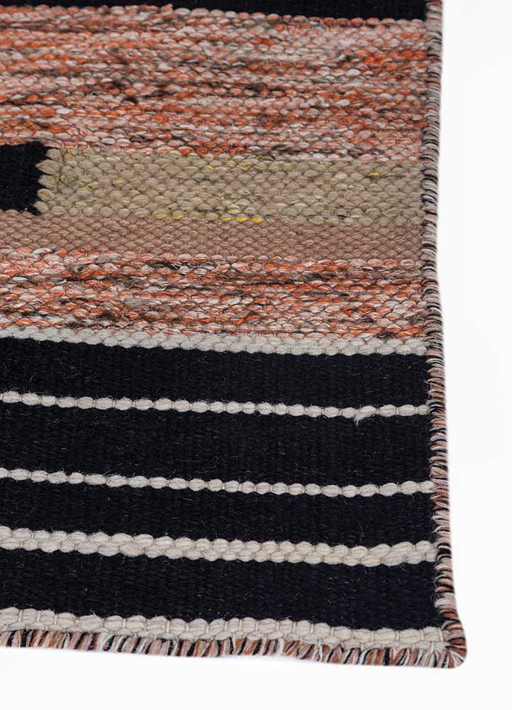 indusbar grey and black wool and viscose Flat Weaves Rug - Corner