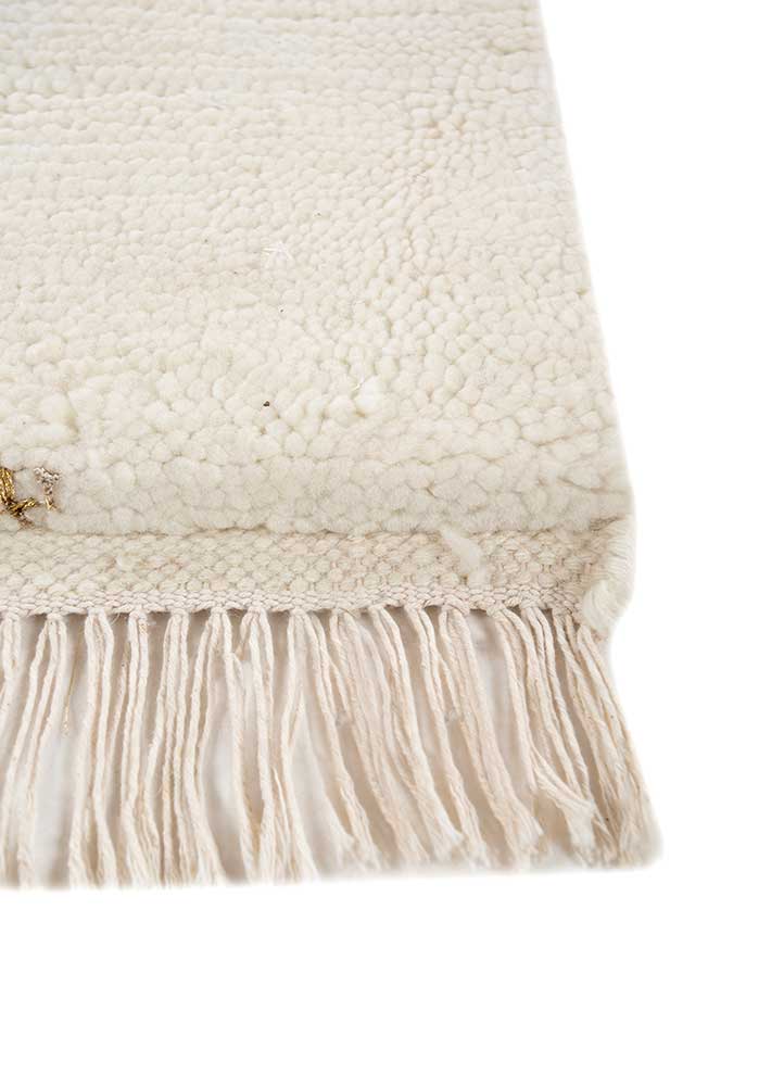 acar ivory wool Hand Loom Rug - Corner