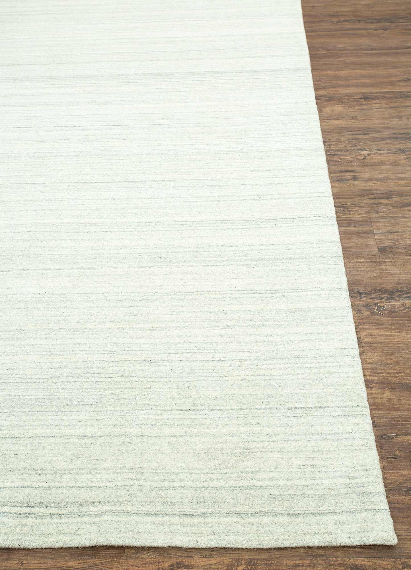 tesoro ivory wool Hand Loom Rug - Corner