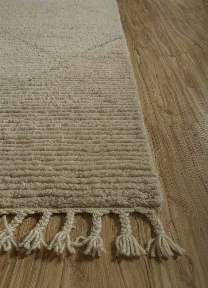 zuri beige and brown wool Hand Knotted Rug - Corner
