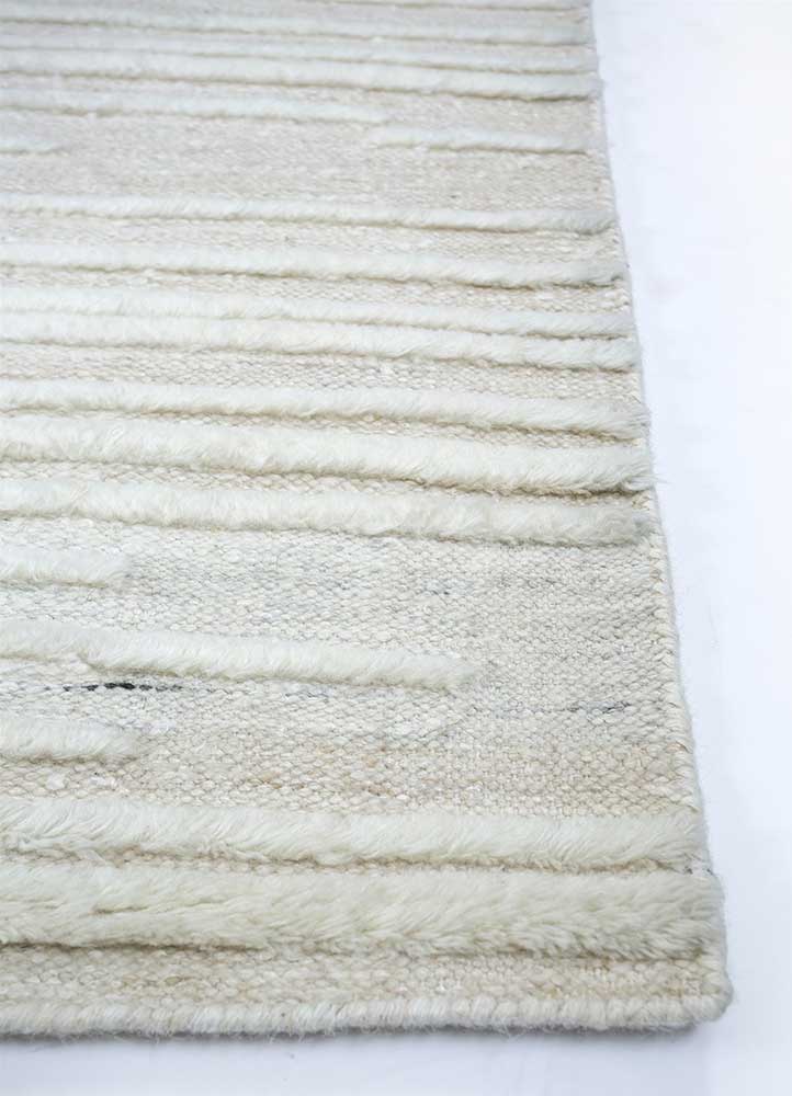 manifest ivory wool Hand Knotted Rug - Corner