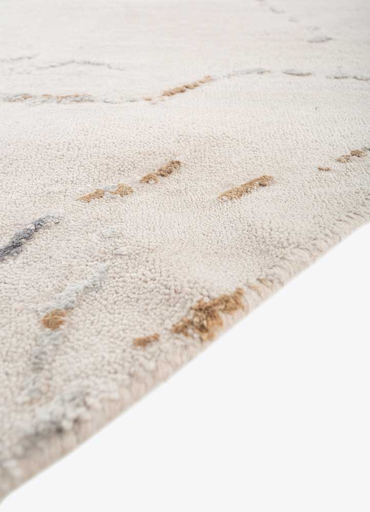 urban pause by kavi ivory wool and silk Hand Knotted Rug - Corner