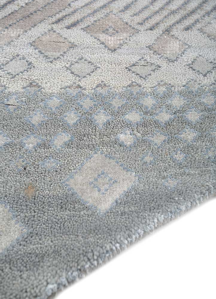 manchaha blue wool and bamboo silk Hand Knotted Rug - Corner