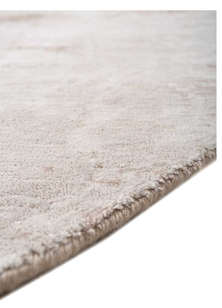 uvenuti ivory wool and bamboo silk Hand Knotted Rug - Corner