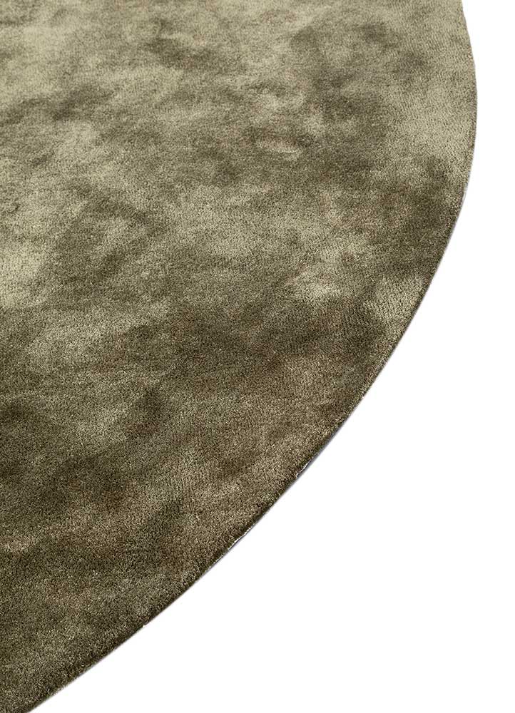 come around green viscose Hand Tufted Rug - Corner